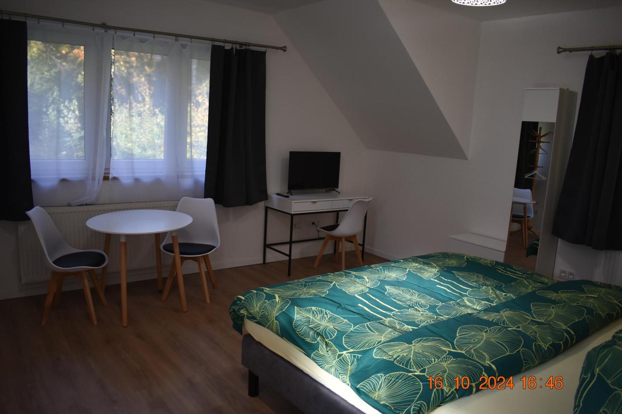 Flynnhouse Hotel Aš Buitenkant foto